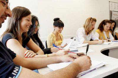 Du học Úc –  Tìm hiểu chương trình tiếng Anh tổng Quát của trường Academia International